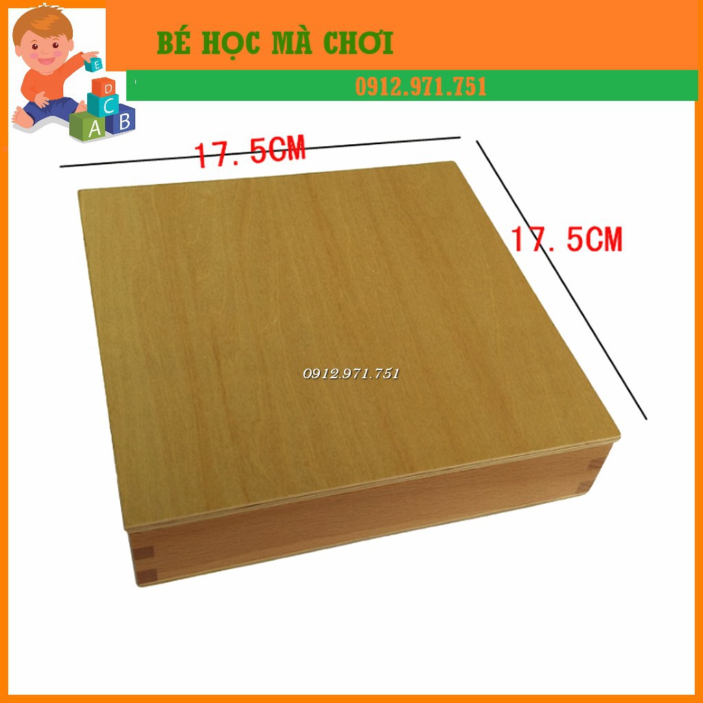 Giáo cụ Montessori - Hộp đựng các hình tam giác vuông màu xanh - Box of Blue Triangles