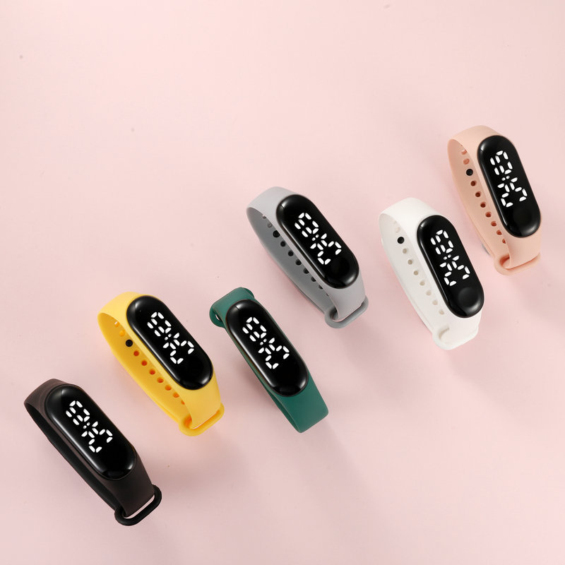 Mới Đồng Hồ Điện Tử Dây Silicone Chống Nước Cho Nam Và Nữ | BigBuy360 - bigbuy360.vn