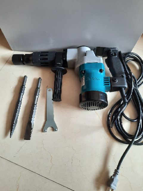 Máy đục Makita - MKT 0810T