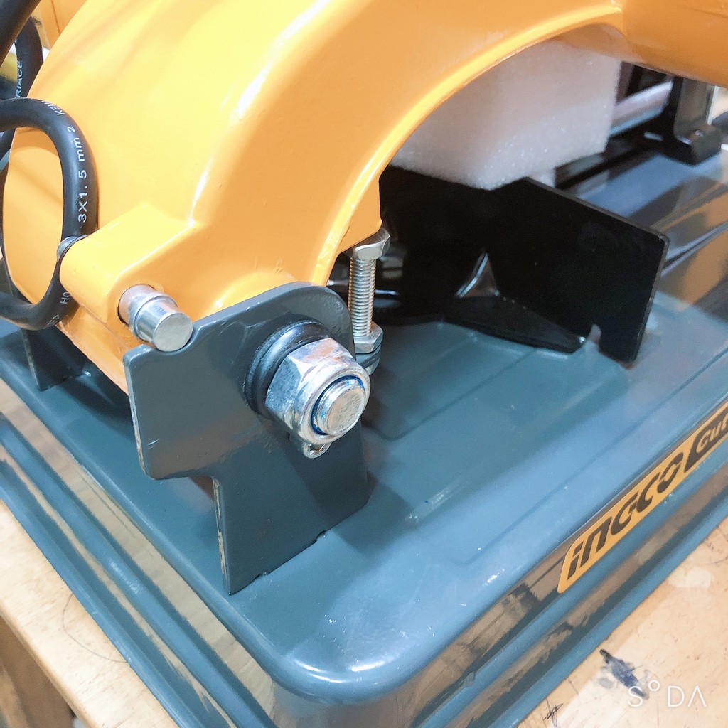 MÁY CẮT SẮT BÀN INGCO 2300W CO35538