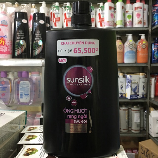 Dầu gội Sunsilk óng mượt rạng ngời chai 1.4kg (1.36L)