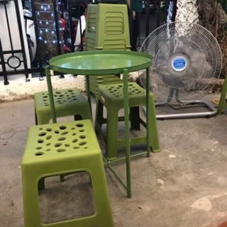 Ghế nhựa trà chanh