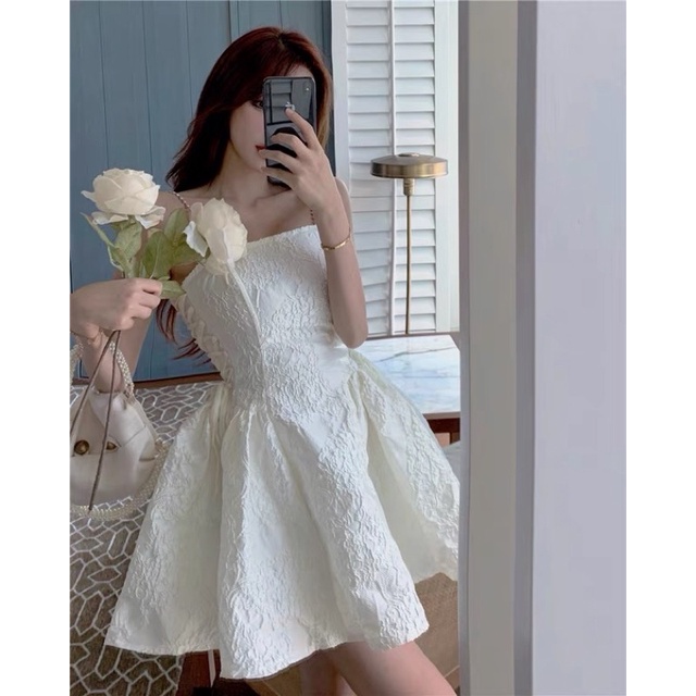 ĐẦM XOÈ HAI DÂY NGỌC CÔNG CHÚA