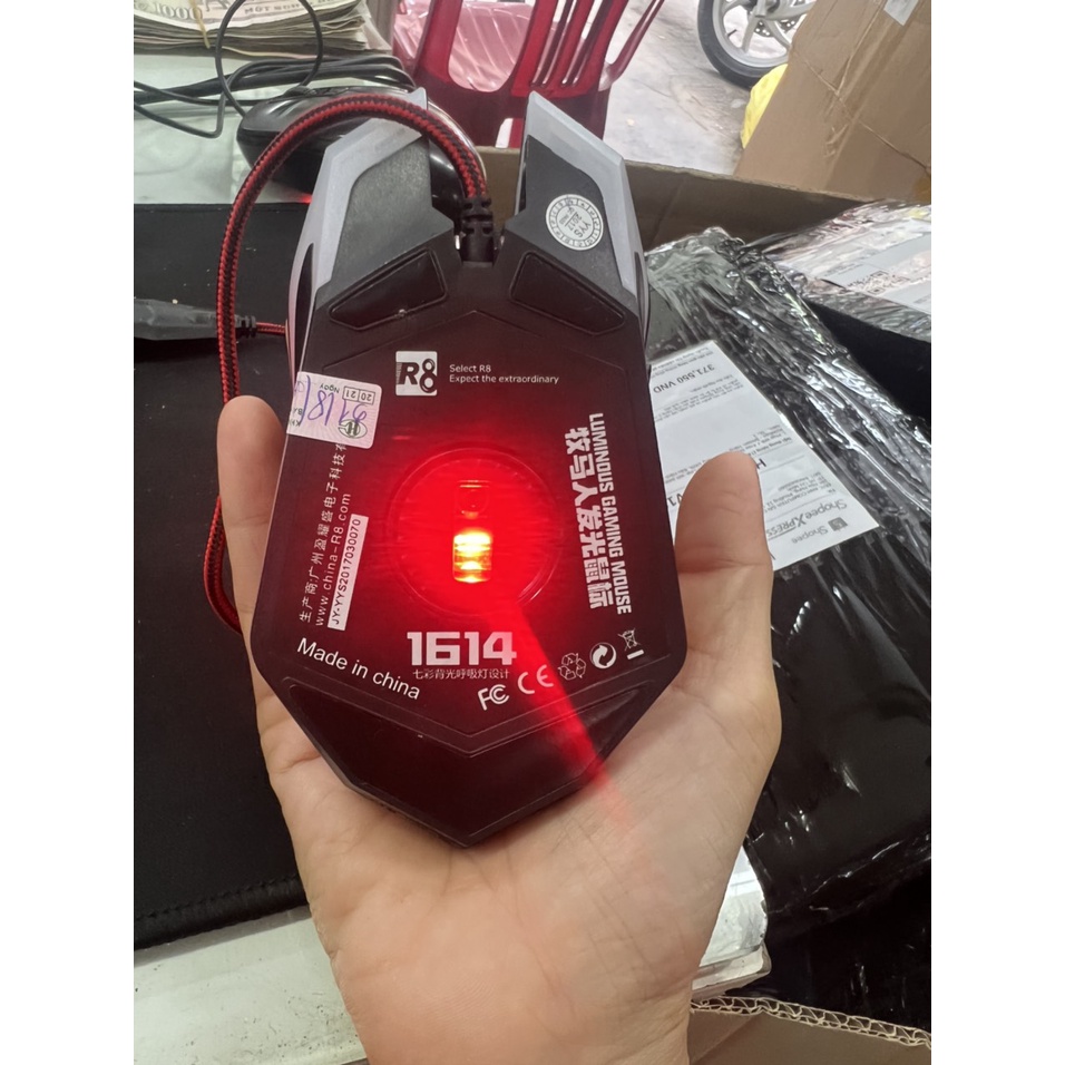Chuột chuyên Game R8 1614 - Led 7 màu tự chuyển , Chính Hãng 100%, Bảo Hành 12 Tháng, 1 Đổi 1