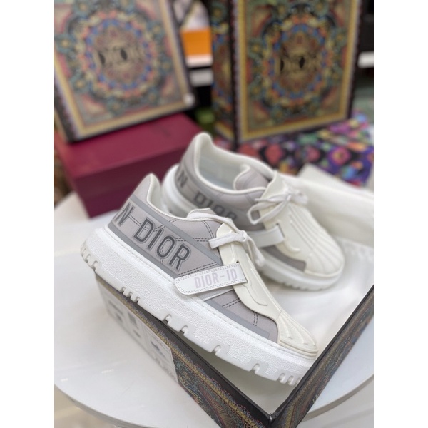 Giày bata trắng size 42 nam