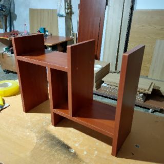(Giá huỷ diệt) Kệ sách để bàn