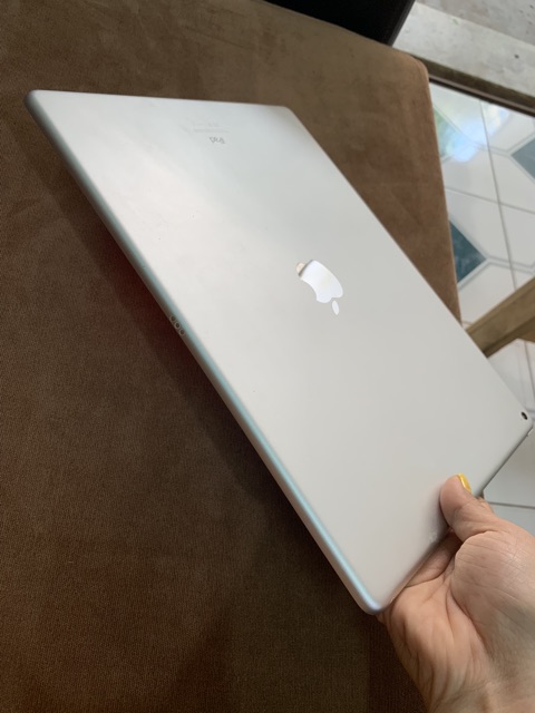[Mã ELMT6M giảm 5% đơn 6TR] IPad pro 12.9 sử dụng wifi 128Gb màu trắng | BigBuy360 - bigbuy360.vn
