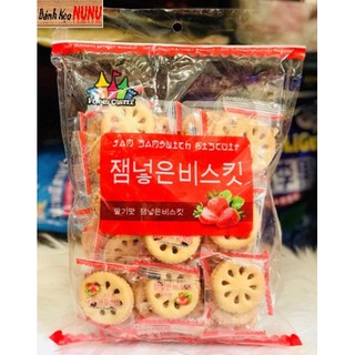Bánh Quy Kẹp Mứt Dâu Funny Castle 230g