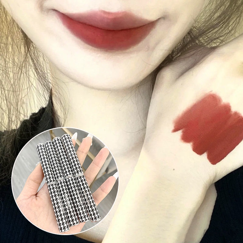 Son Môi Chống Thấm Nước Và Không Dính Cốc Với Thiết Kế Vỏ Họa Tiết Răng Cưa Độc Đáo