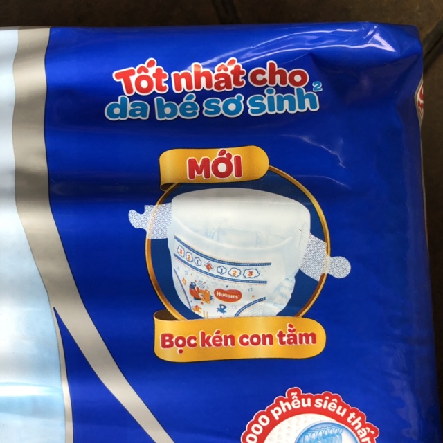 (Tặng khăn ướt) Combo 3 bịch tả dán sơ sinh size NB-58+2 Huggies (cho bé dưới 5Kg)