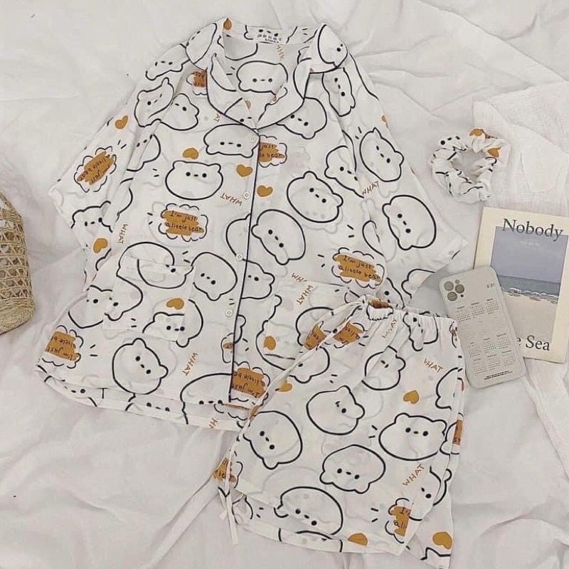 Bộ đồ ngủ pijama nữ cộc tay quần đùi chất lụa Kate Thái mềm mịn màu trắng họa tiết đáng yêu, dễ thương - CD0036