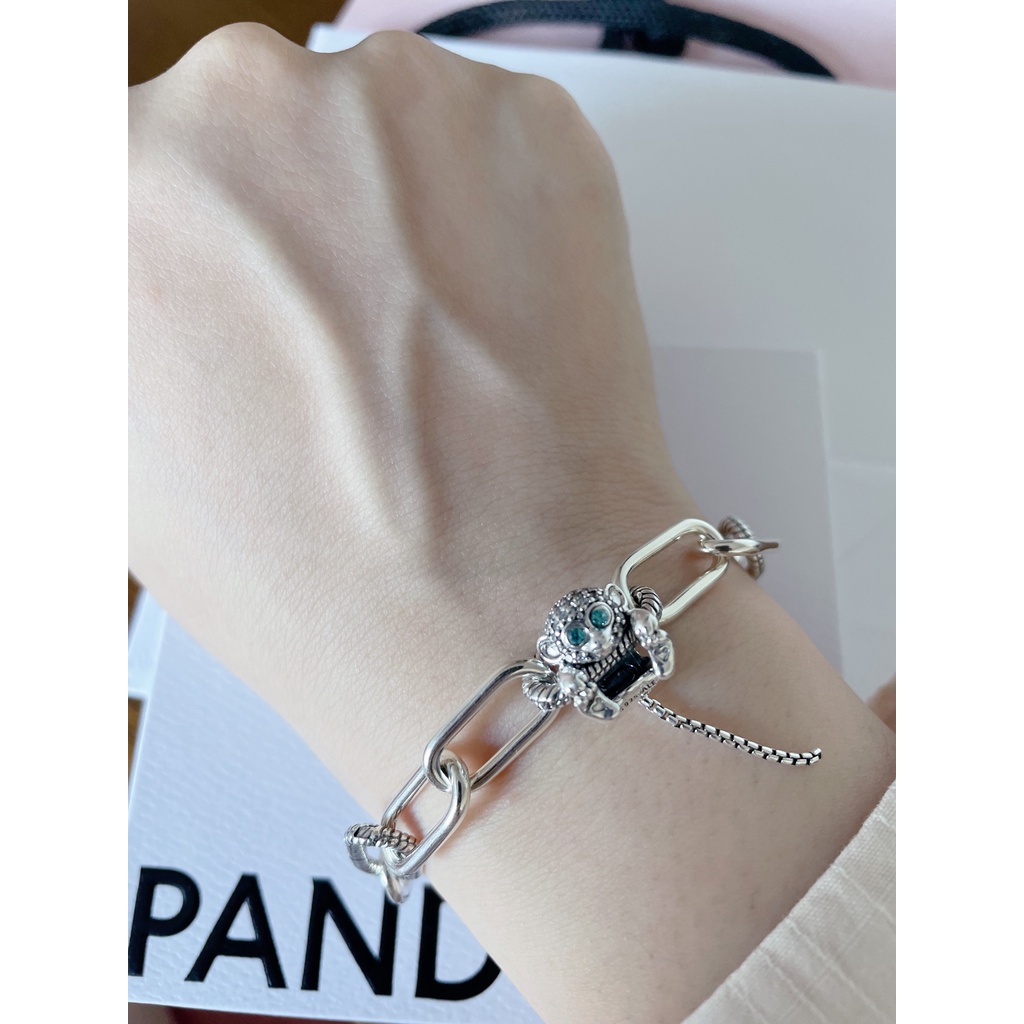 Hạt hình con khỉ nhỏ của Pavé