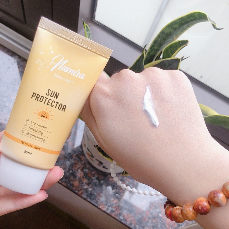 Kem Chống Nắng Kiềm Dầu Namira Sun Protector - Bảo Vệ Tối Đa SPF 50+, PA++++, Nâng Tông, Không Nhờn Rít 50ml | BigBuy360 - bigbuy360.vn