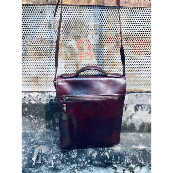 SALE VÌ DÂY CÓ VẾT RẠN- túi si da mộc hiệu cổ Borrelli Italy