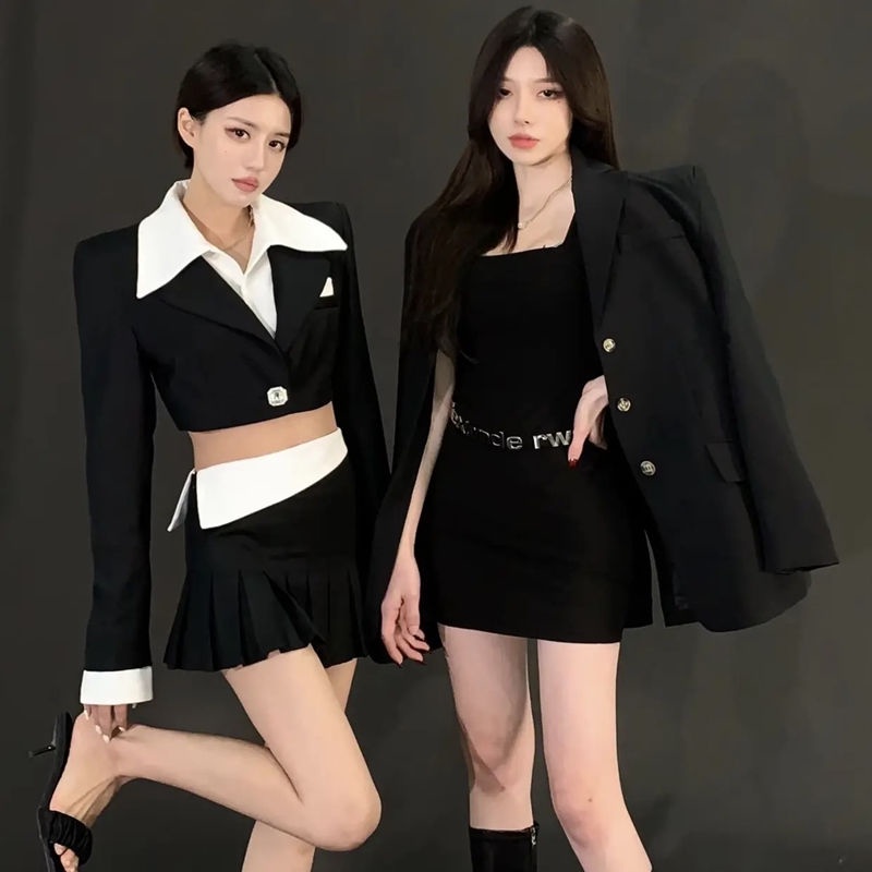 ●✈❀Bộ Áo Khoác Ngắn Cài Nút + Chân Váy Xếp Ly Màu Đen Quyến Rũ Thời Trang Mùa Xuân Cho Nữ