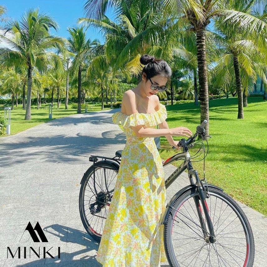 ĐẦM HOA VÀNG TRỄ VAI - CHẤT LIỆU CAO CẤP - MÀU VÀNG TIỂU THƯ | BigBuy360 - bigbuy360.vn