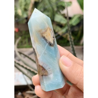 Trụ đá Blue caribeen calcite