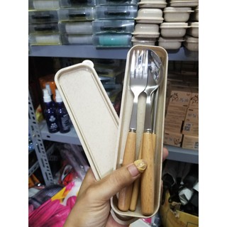 Bộ đũa,thìa,dĩa inox cán gỗ sồi