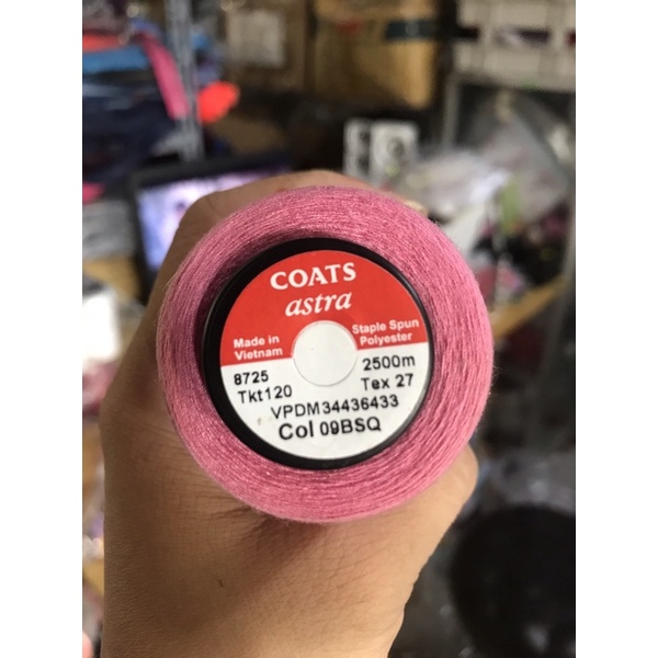 Set 5 cuộn chỉ may mỗi cuộn dài 2500m