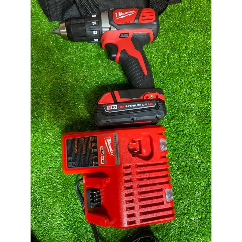 Khoan milwaukee m18