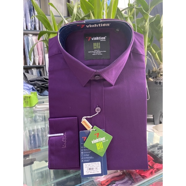 Sơ mi vĩnh tiến dài tay body  fit giá 395k còn 199k