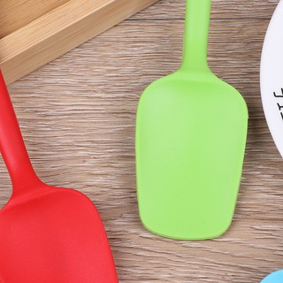 1 Cây Vét Bột Bằng Silicon