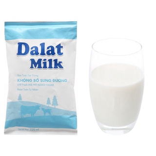 Combo 10 bịch Sữa tươi tiệt trùng không đường Dalat Milk bịch 220ml