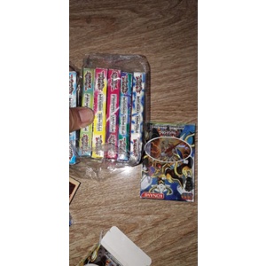 Combo 125 thẻ bài Yugi oh phiên bản tiếng việt hoặc tiếng Anh bằng giấy bóng cứng