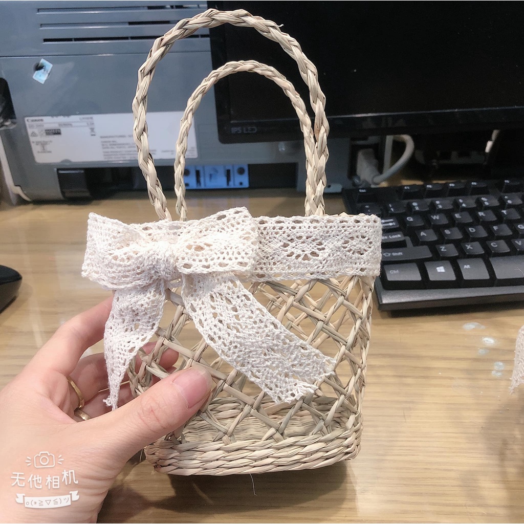 Túi giỏ cói handmade nơ, hoa cúc cho mẹ và bé sống ảo đi du lịch, đi biển cực xinh size 12cm an toàn cho da bé
