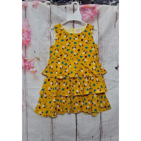 Váy voan cát bé gái