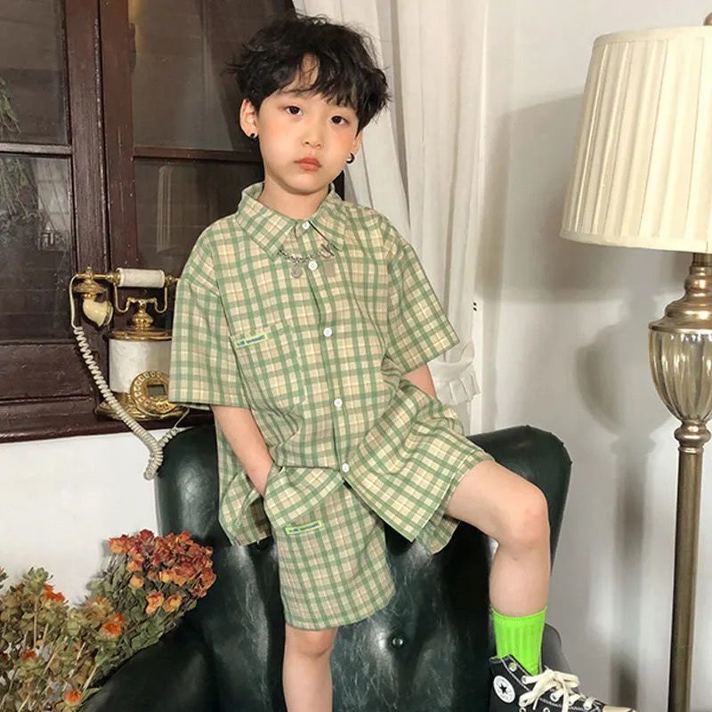 Bộ Đồ Áo Sơ Mi Tay Ngắn Và Quần Ngắn Dáng Rộng Họa Tiết Kẻ Sọc Thời Trang Mùa Hè Phong Cách Hàn Quốc Dành Cho Bé Trai 0419