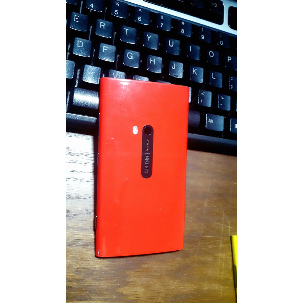VỎ SAU LUMIA 920 MÀU ĐỎ