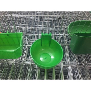 Máng gáo nhựa tròn sài gòn cho gà cho chim, gà , chó mèo