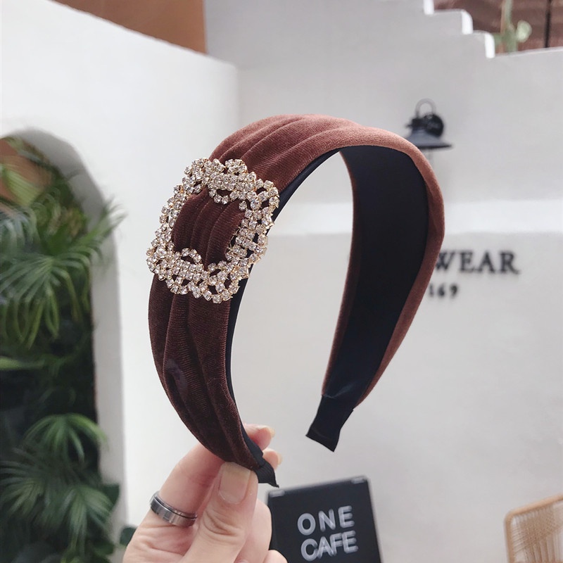 [Spot Free Shipping] Korea's New High-quality Boutique Hair Accessories Simple Temperament Diamond-studded Super Flash Headband Gold Velvet Broad-brimmed Headgear Ladies Accessories