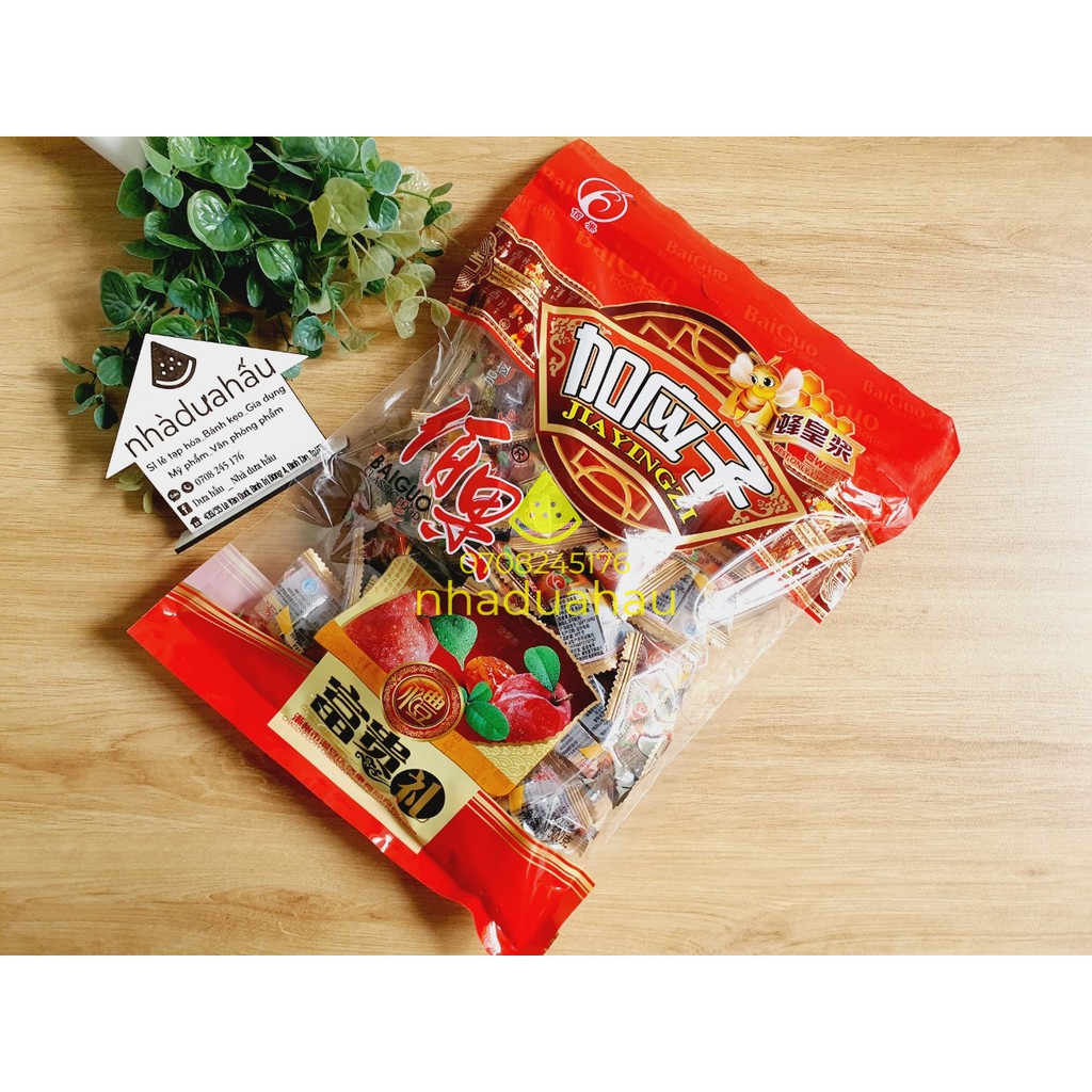 Một gói xí muội ô mai mận cánh chỉ Jiayingzi Đài Loan gói 500g