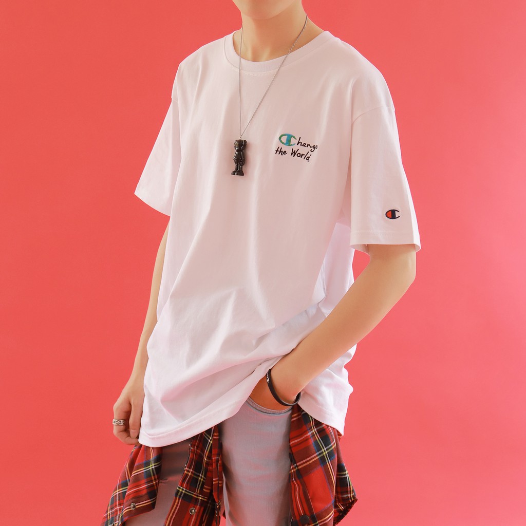 ÁO THUN TRẮNG THÊU CHAMPION CHANGE THE WORLD | BigBuy360 - bigbuy360.vn