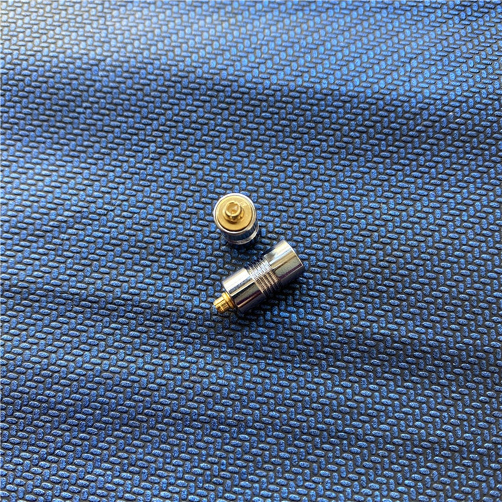 One Cặp Đầu Nối 2 Pin 0.78mm MMCX Cho Tai Nghe N5005 t8ie FD01 SE846 W60 W4R W40 W60 JH16 3.8 Lỗ