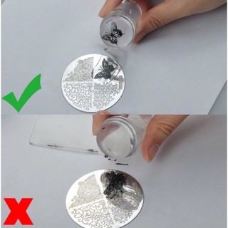 Con Dấu Silicon In Hình Lên Móng Tay