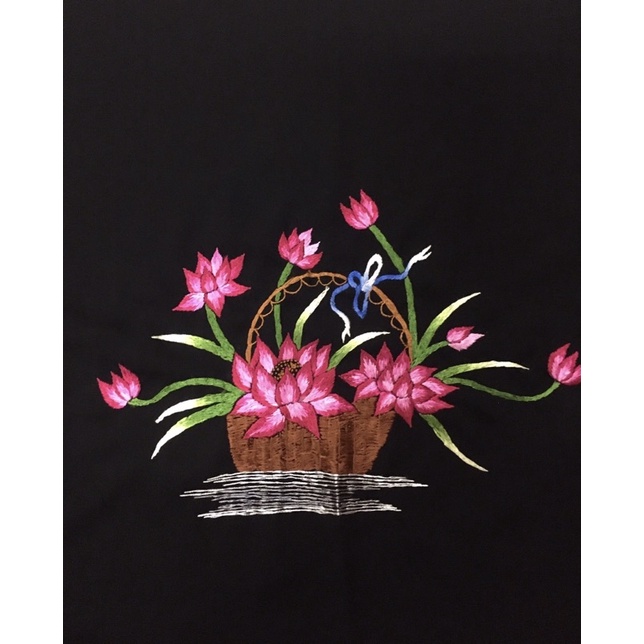 Tranh thêu tay bát hoa sen 20x25cm hoàn thiện