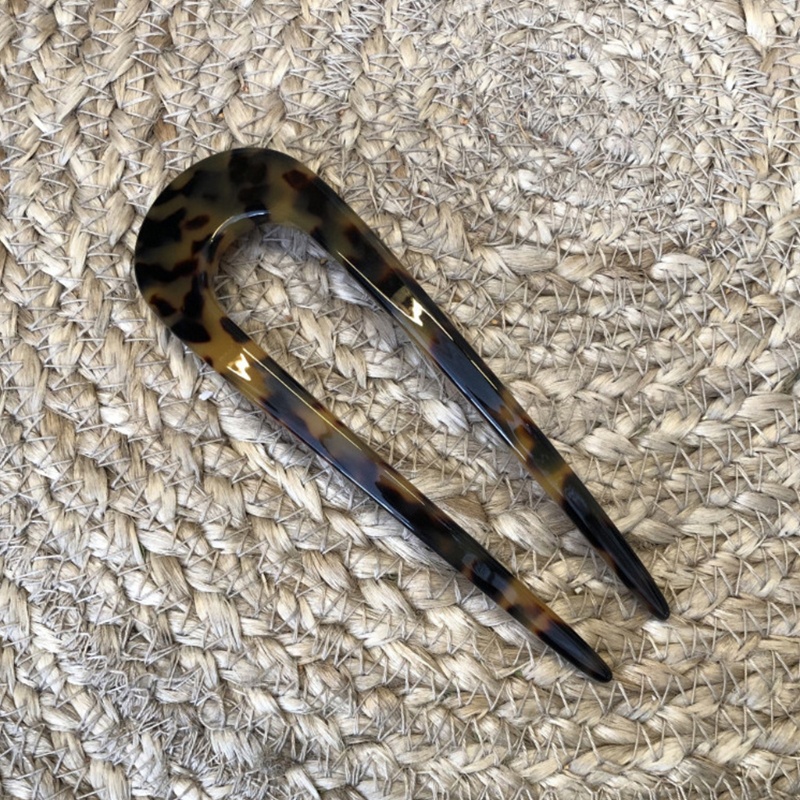 Trâm Cài Tóc Hình Chữ U Đính Vỏ Sò 2 Răng Phong Cách Pháp Cổ Điển