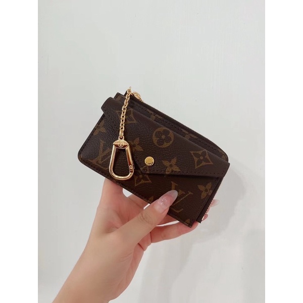 Ví Lv hàng mới nhất 2022