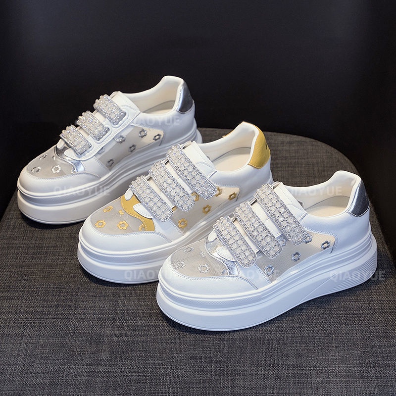 Giày Sneaker Đế Dày Tăng Chiều Cao Phối Lưới Thoáng Khí Phong Cách Mới Cho Nữ Dễ Phối Đồ