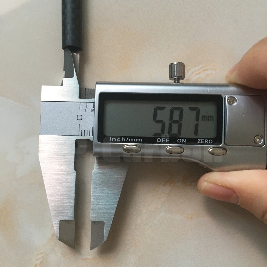 Ống Carbon 3K rỗng dài 1 mét đường kính ngoài 8mm, đường kính trong 6mm