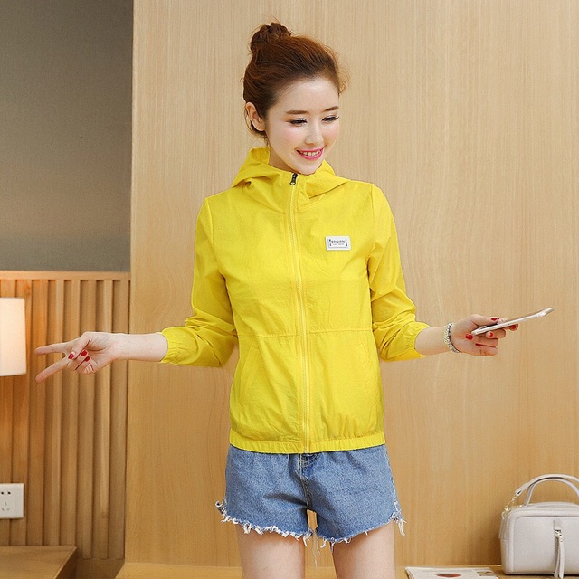 Áo gió chất đẹp kiểu dáng trẻ trung ảnh thật | BigBuy360 - bigbuy360.vn