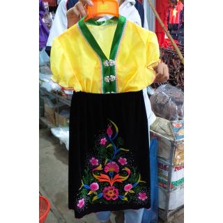 Váy dân tộc Thái và dân tộc Mông