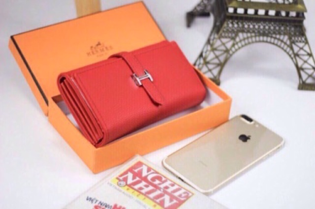Ví nắp cài sang chảnh kèm hộp đựng
