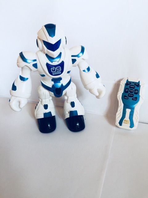 Robot điều khiển thông minh