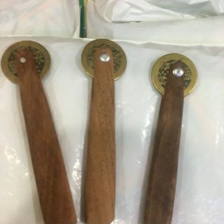 Đồ cạo gió cán gỗ , inox