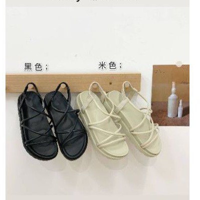 sandal xanh bơ