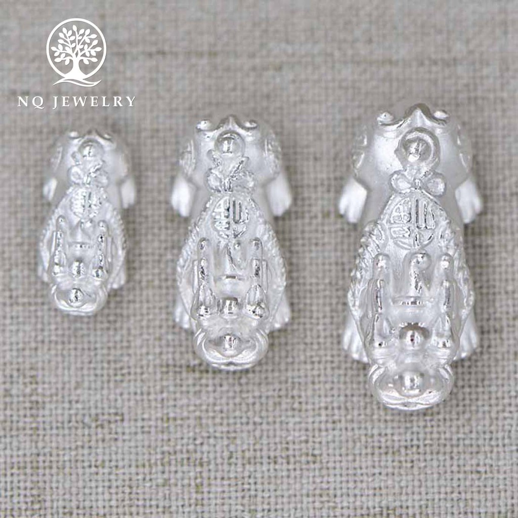 Charm tỳ hưu bạc trắng xỏ ngang - NQ Jewelry